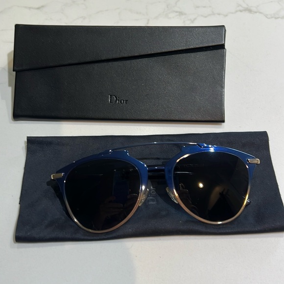 Dior
Dior Blue So Real Round Sunglasses NEW - Picture 5 of 10